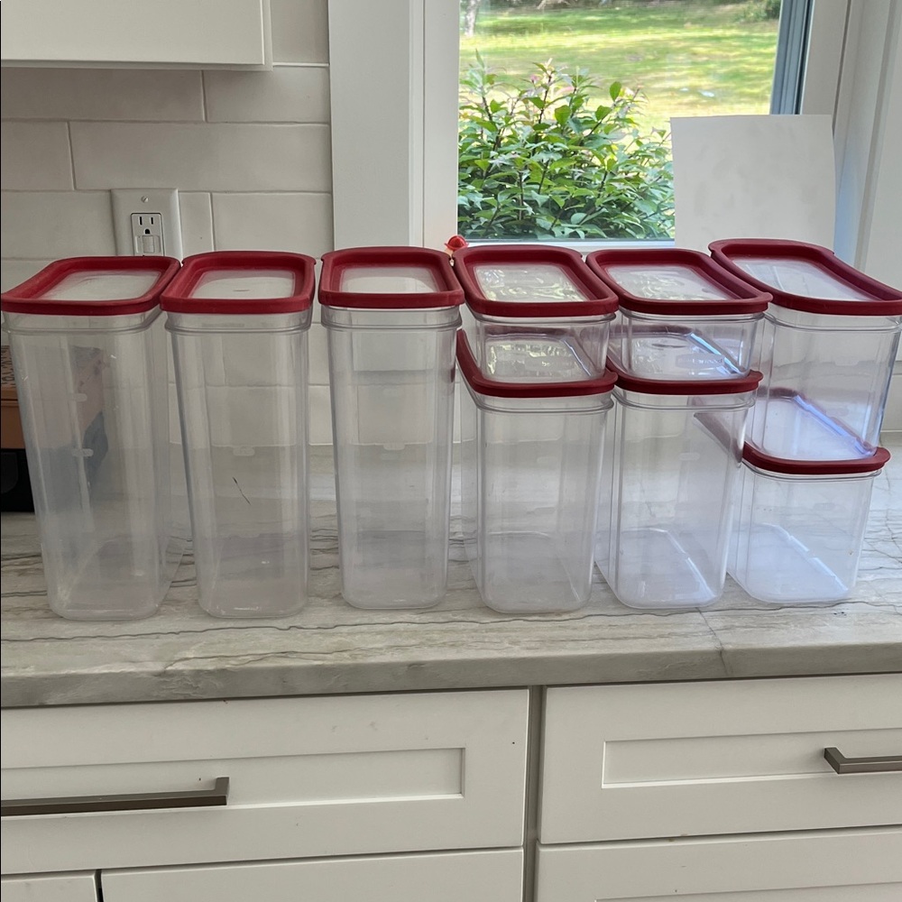 Rubbermaid pantry  Storage Container Set 18 pieces